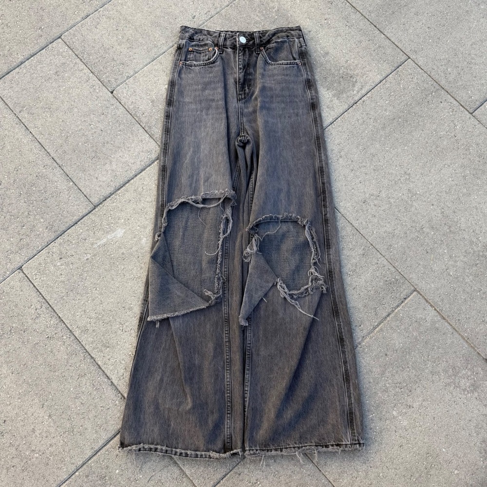 BDG Urban Outfitters High Rise Wide Leg Distressed Jeans Washed Black W26 L32